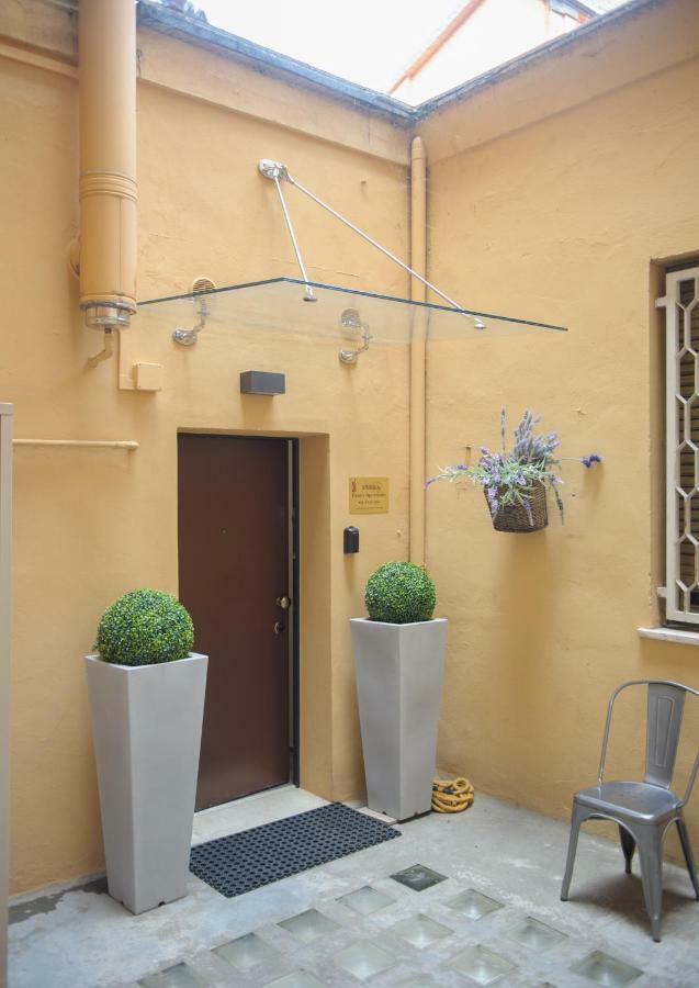 Andrea Luxury Apartments - D'Azeglio Bologna Exterior photo